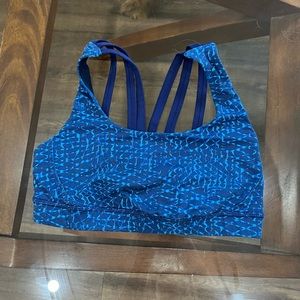 Lululemon bra size 6